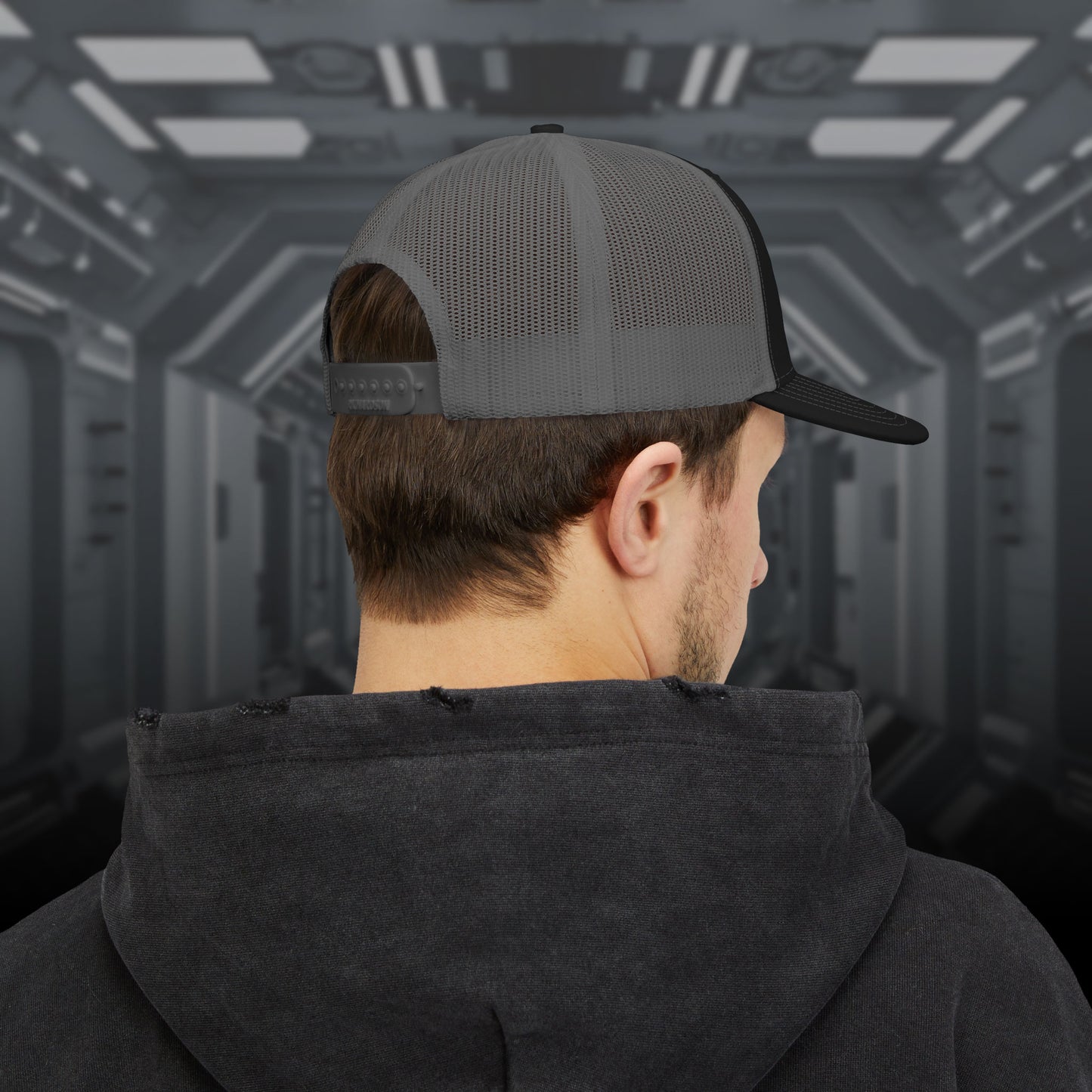 Weyland-Yutani Alien Snapback Trucker Cap - Richardson 112 Embroidered Logo Movie Baseball Hat